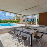 Five-bedroom In