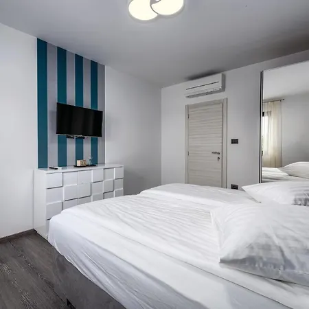Five-bedroom In * Žminj