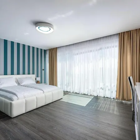 Five-bedroom In Žminj